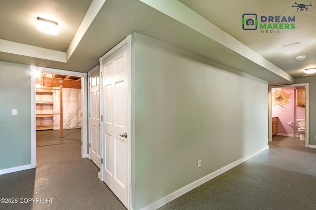 6860 W Leckwold Drive, Wasilla, AK 99623