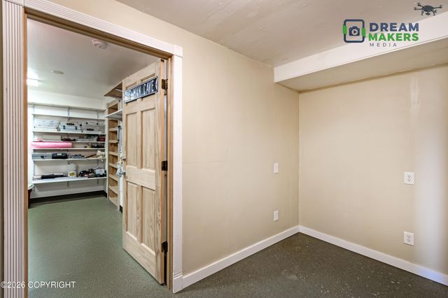 6860 W Leckwold Drive, Wasilla, AK 99623