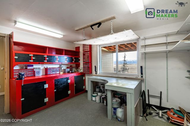 6860 W Leckwold Drive, Wasilla, AK 99623