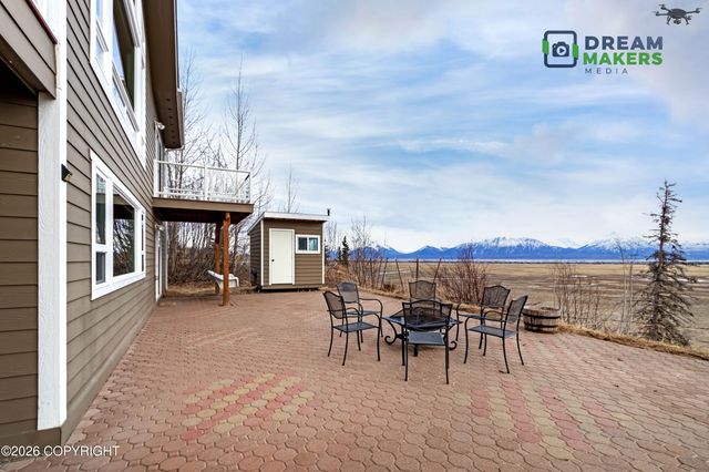 6860 W Leckwold Drive, Wasilla, AK 99623