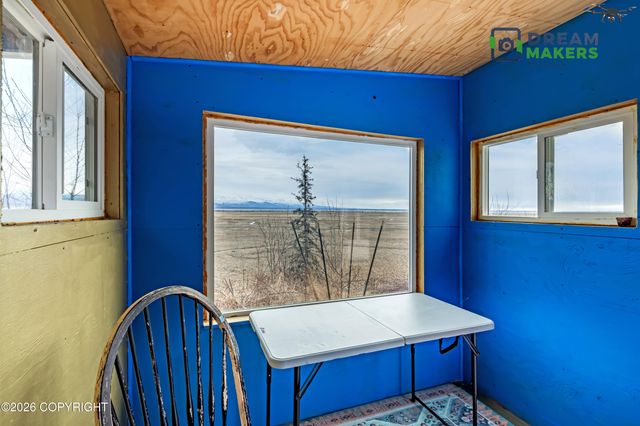 6860 W Leckwold Drive, Wasilla, AK 99623