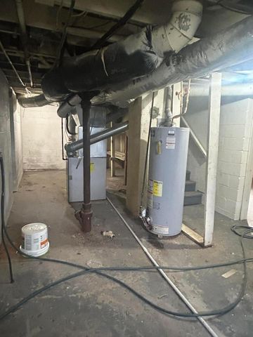 1386 E 22nd Avenue, Columbus, OH 43211