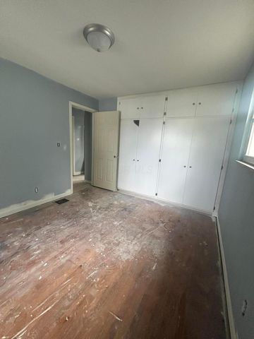 1386 E 22nd Avenue, Columbus, OH 43211