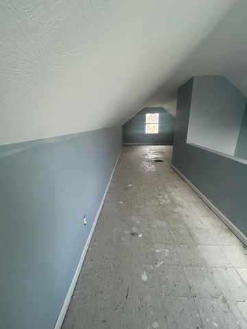 1386 E 22nd Avenue, Columbus, OH 43211