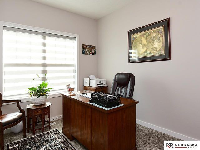 11976 S 113th Street, Papillion, NE 68046