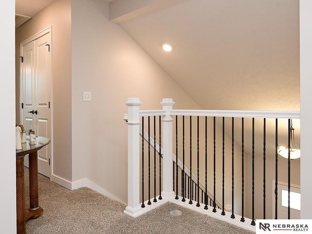 11976 S 113th Street, Papillion, NE 68046