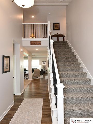 11976 S 113th Street, Papillion, NE 68046