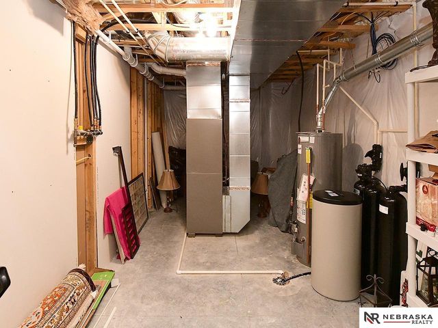 11976 S 113th Street, Papillion, NE 68046