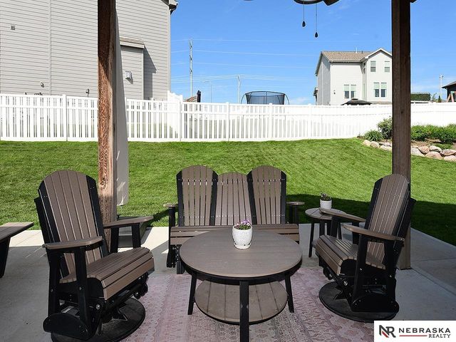 11976 S 113th Street, Papillion, NE 68046