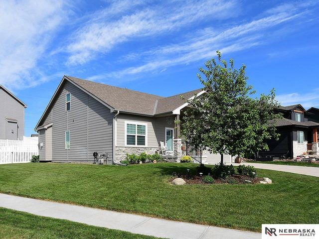 11976 S 113th Street, Papillion, NE 68046