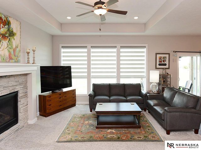 11976 S 113th Street, Papillion, NE 68046