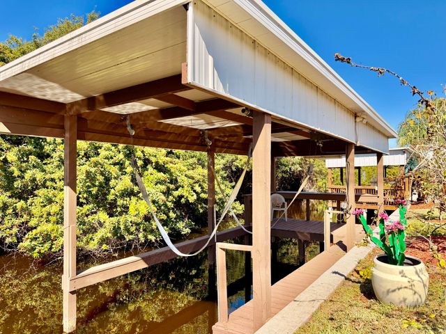 2595 SE 6th Avenue, Okeechobee, FL 34974