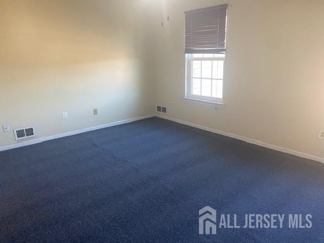 408 Woodbridge Commons Way, Iselin, NJ 08830