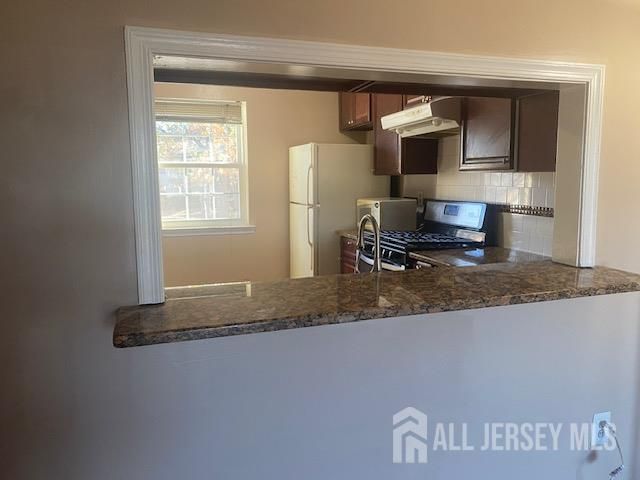 408 Woodbridge Commons Way, Iselin, NJ 08830
