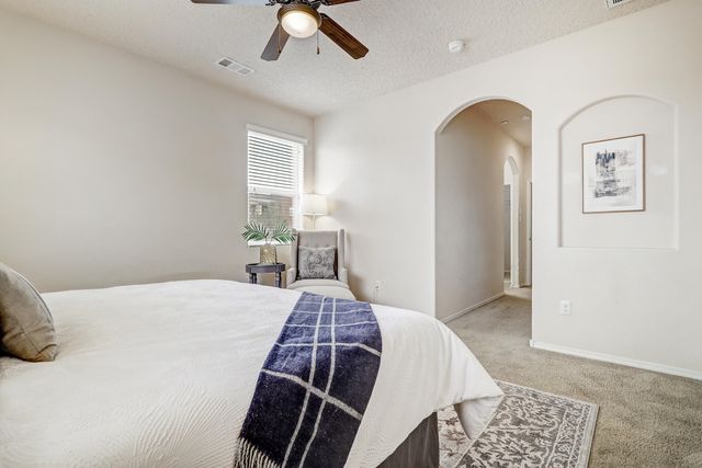 4345 Santo Domingo Street B, Santa Fe, NM 87507