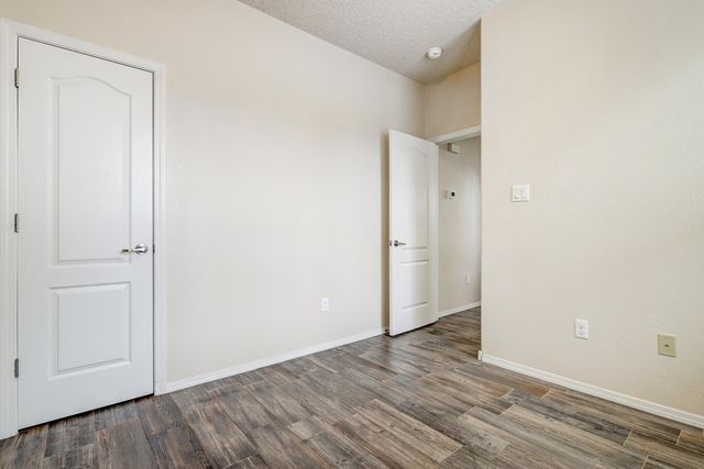 4345 Santo Domingo Street B, Santa Fe, NM 87507