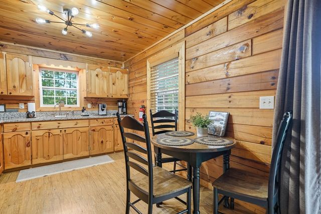 25 Foster Lane, Morganton, GA 30560