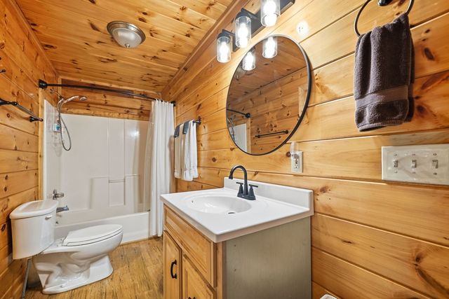 25 Foster Lane, Morganton, GA 30560