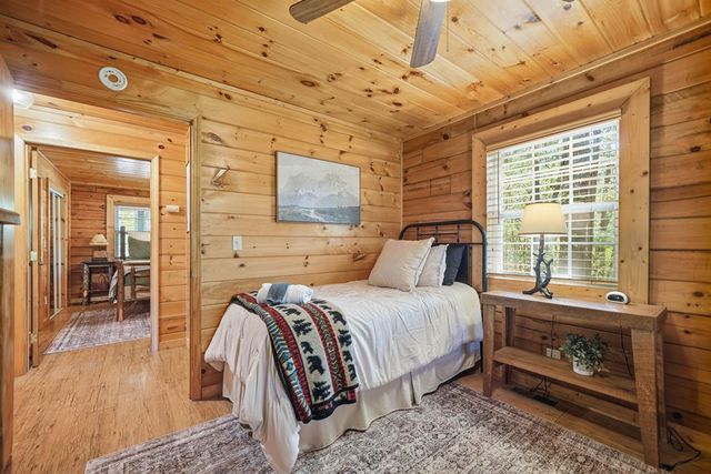 25 Foster Lane, Morganton, GA 30560