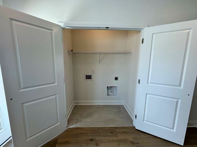 872 Westcott Ln, Antioch, TN 37013