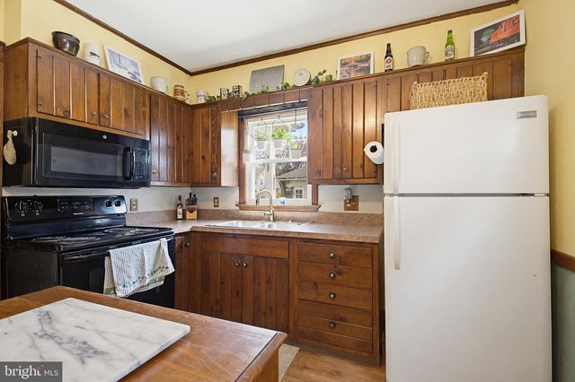 308 E NEW ST, Lititz, PA 17543