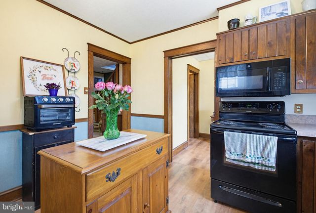 308 E NEW ST, Lititz, PA 17543
