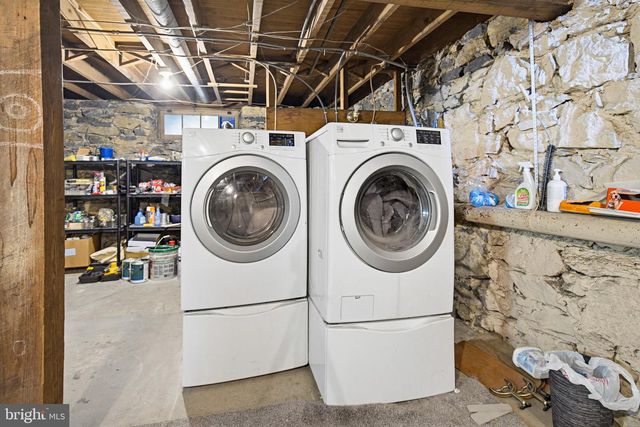 308 E NEW ST, Lititz, PA 17543