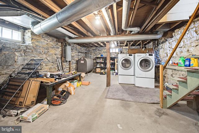 308 E NEW ST, Lititz, PA 17543