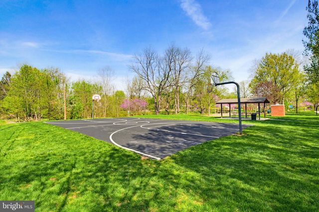 308 E NEW ST, Lititz, PA 17543