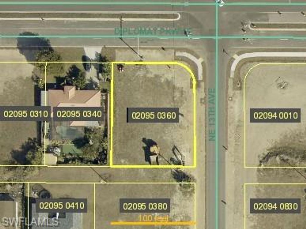 Image 1 of property listing at 1226 Diplomat PKWY E, Cape Coral, FL 33909