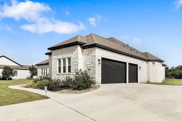 1102 Woodpark LN, Georgetown, TX 78633