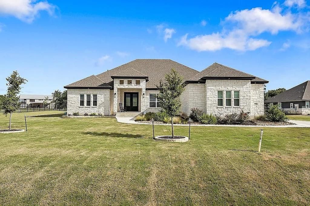 1102 Woodpark LN, Georgetown, TX 78633