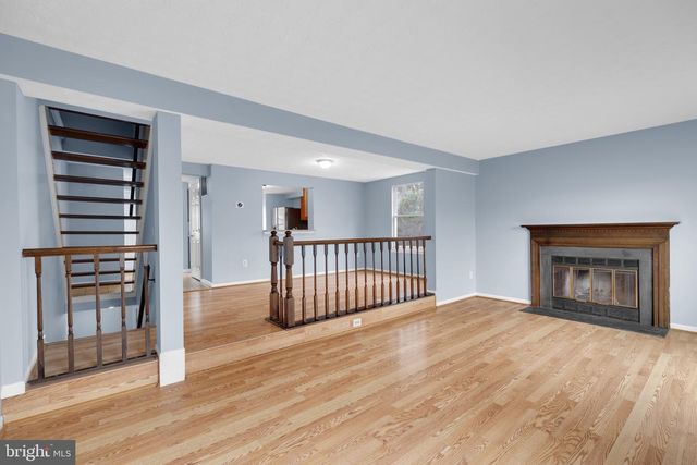 7600 MANDAN RD, Greenbelt, MD 20770