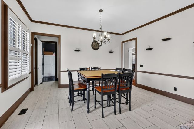 635 Chicken Rd, Lebanon, TN 37090