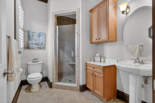 635 Chicken Rd, Lebanon, TN 37090