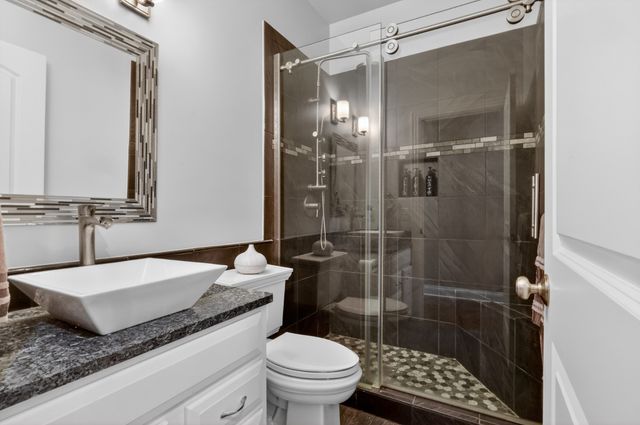 635 Chicken Rd, Lebanon, TN 37090