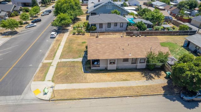 501 N Street, Sanger, CA 93657
