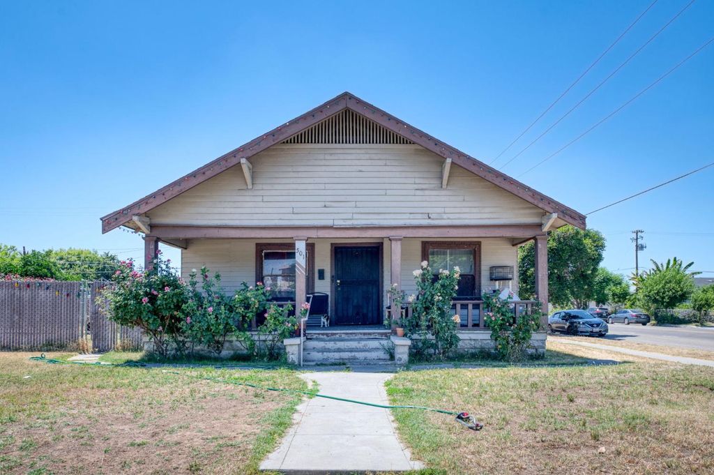 501 N Street, Sanger, CA 93657
