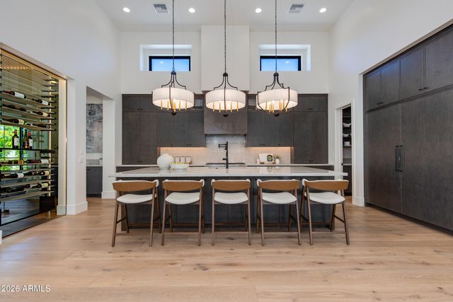 6621 E Doubletree Ranch Road, Paradise Valley, AZ 85253