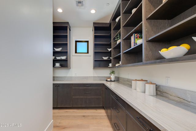 6621 E Doubletree Ranch Road, Paradise Valley, AZ 85253