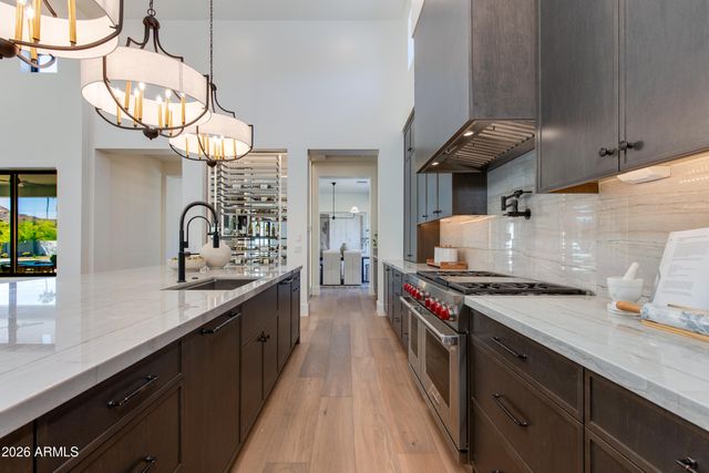 6621 E Doubletree Ranch Road, Paradise Valley, AZ 85253