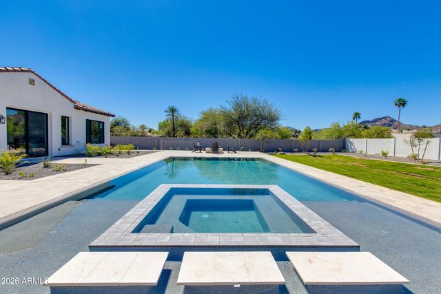 6621 E Doubletree Ranch Road, Paradise Valley, AZ 85253