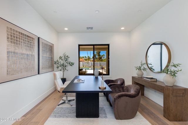 6621 E Doubletree Ranch Road, Paradise Valley, AZ 85253