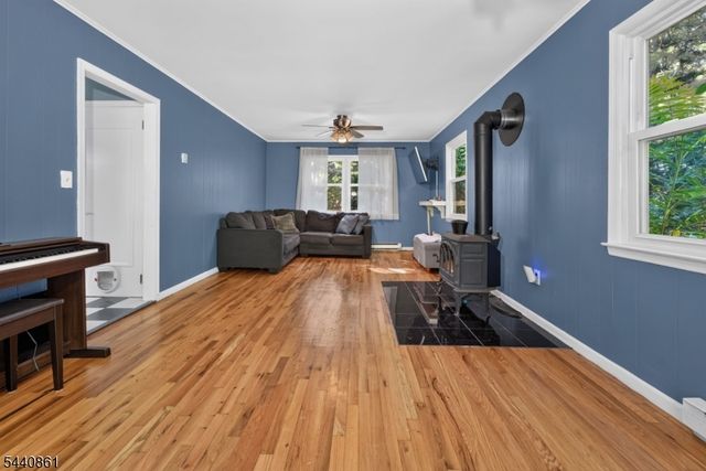 501 Hamilton Dr, Hackettstown Town, NJ 07840