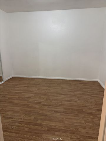 1127 Gardenia, Long Beach, CA 90813
