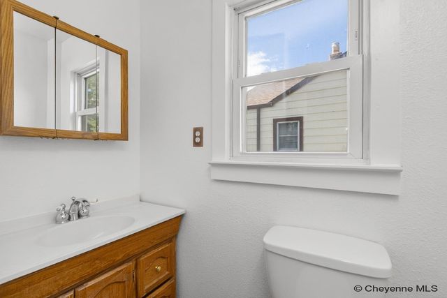 1517 E 16TH ST, Cheyenne, WY 82001