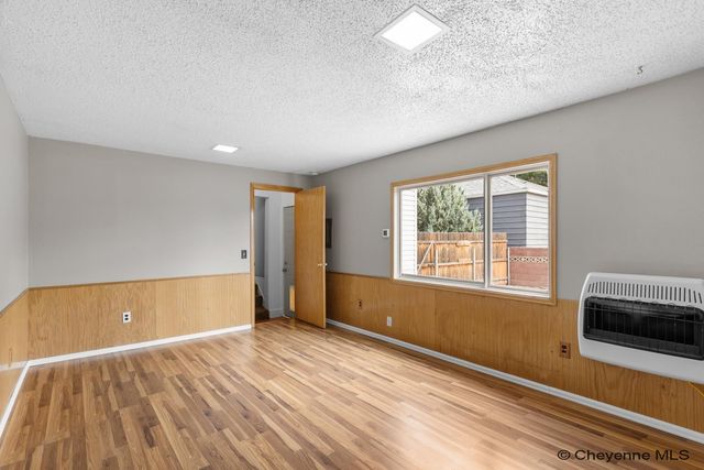 1517 E 16TH ST, Cheyenne, WY 82001