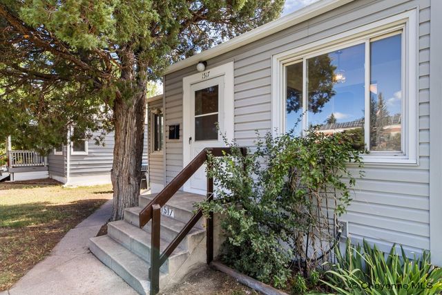 1517 E 16TH ST, Cheyenne, WY 82001