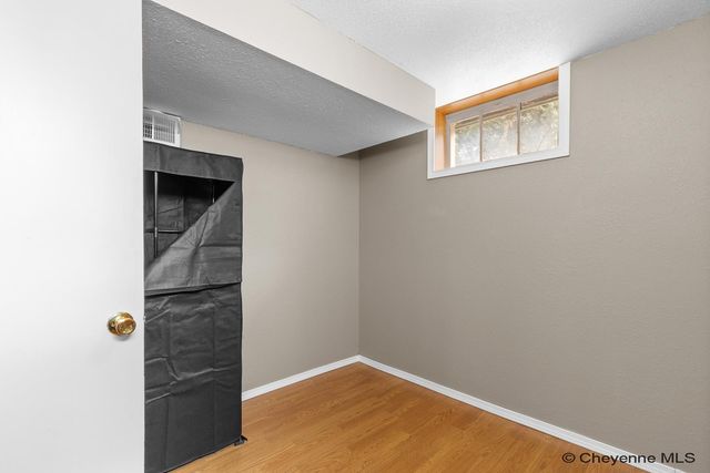 1517 E 16TH ST, Cheyenne, WY 82001