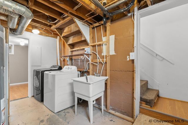 1517 E 16TH ST, Cheyenne, WY 82001